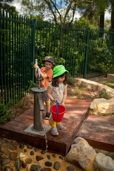 kings langley north water feature