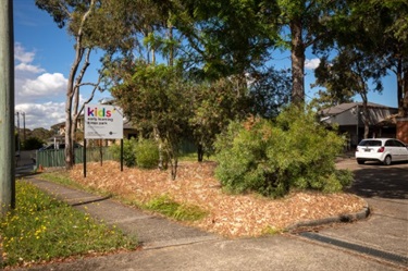 Kings Park sign