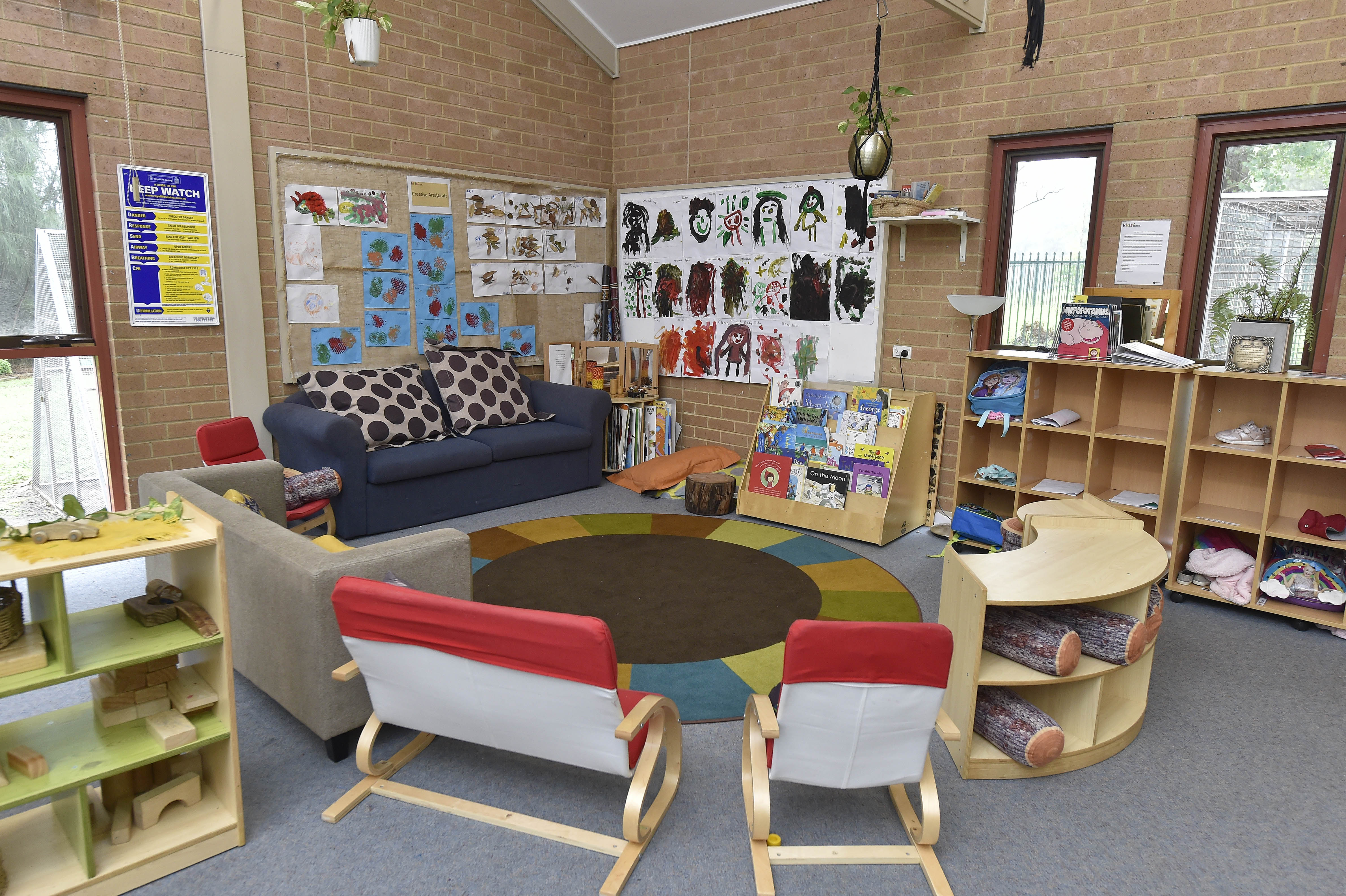 New Kids Learning Room for Large Space