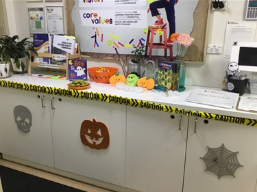 Halloween-decoration.jpg