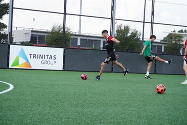 Western-Sydney-Wanderers.jpg